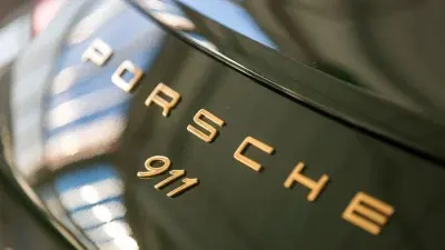porsche 911 badge