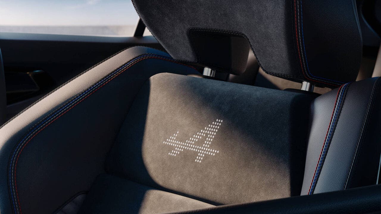 Renault Rafale Hypnotic in edizione limitata, vista laterale anteriore