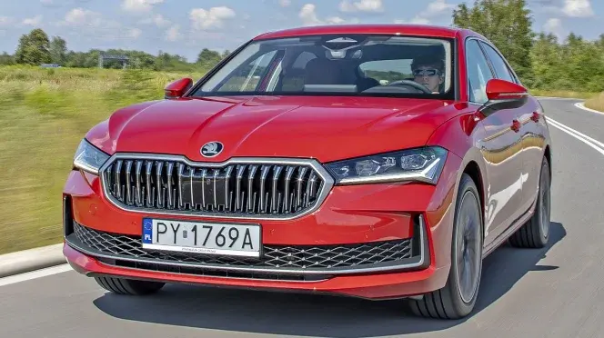 skoda superb 2026