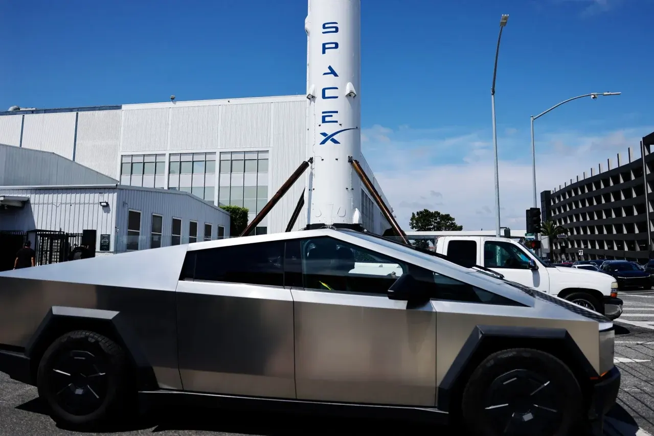 Tesla cybertruck, spacex