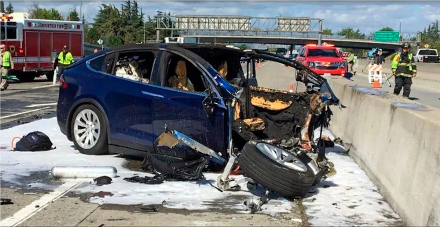 tesla, fsd autopilot incidente