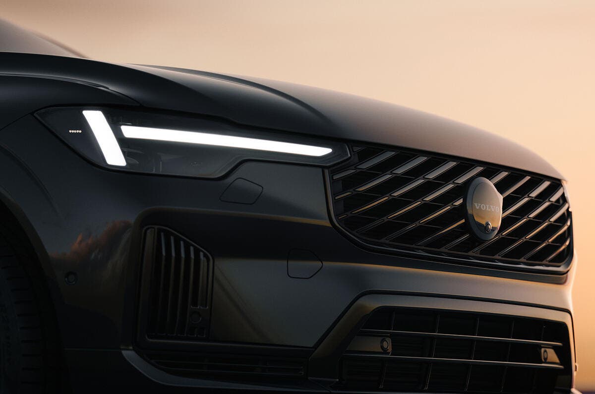 Volvo badge