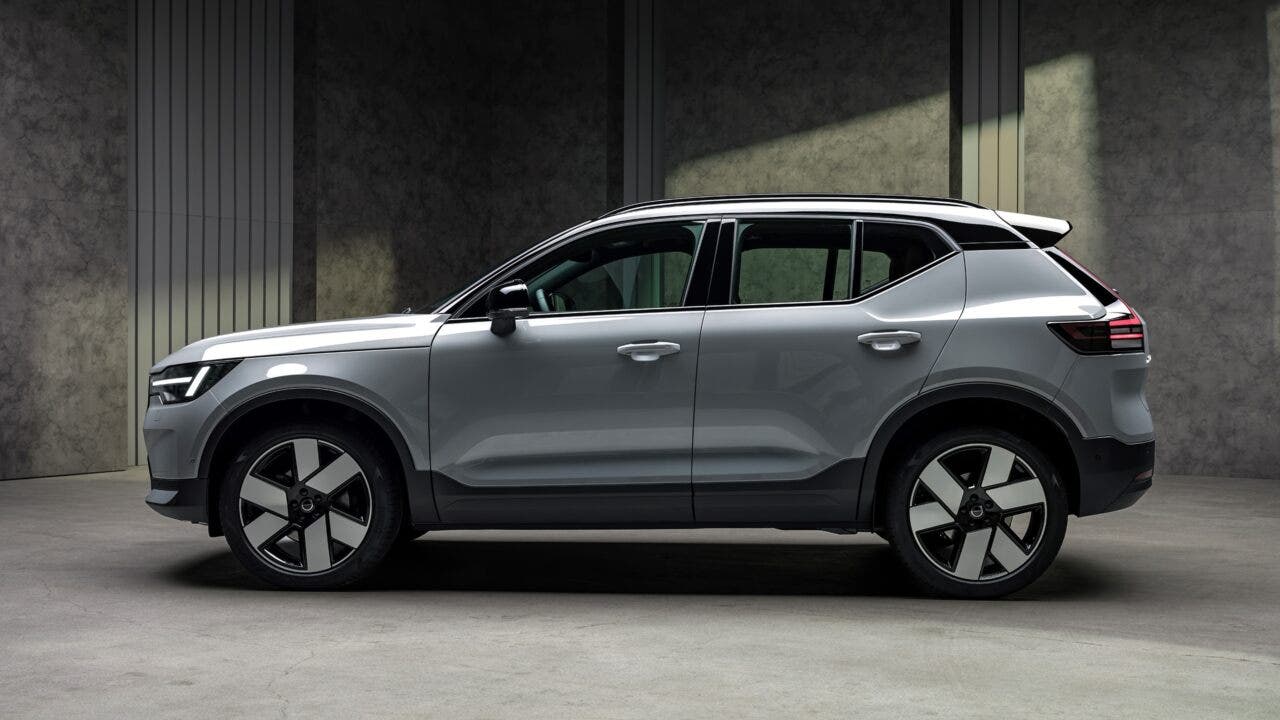 Volvo XC40 2027
