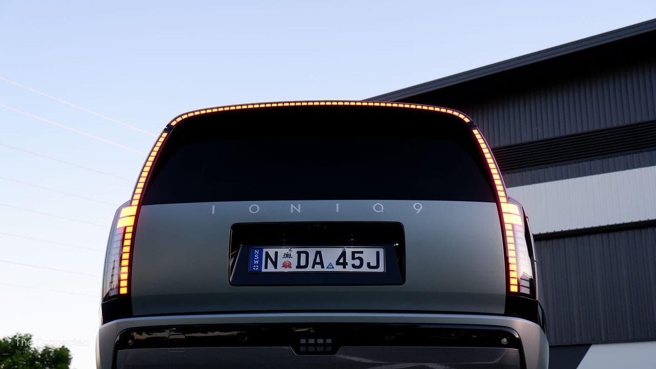 hyundai ioniq 9 badge