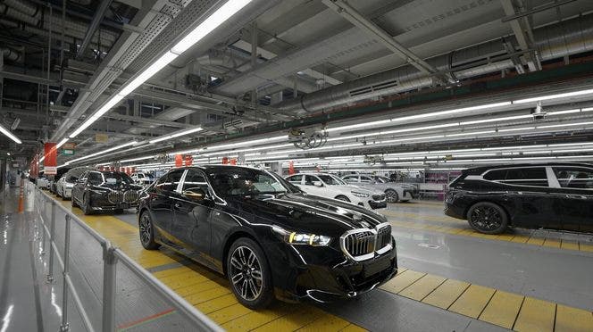 bmw, guida autonoma