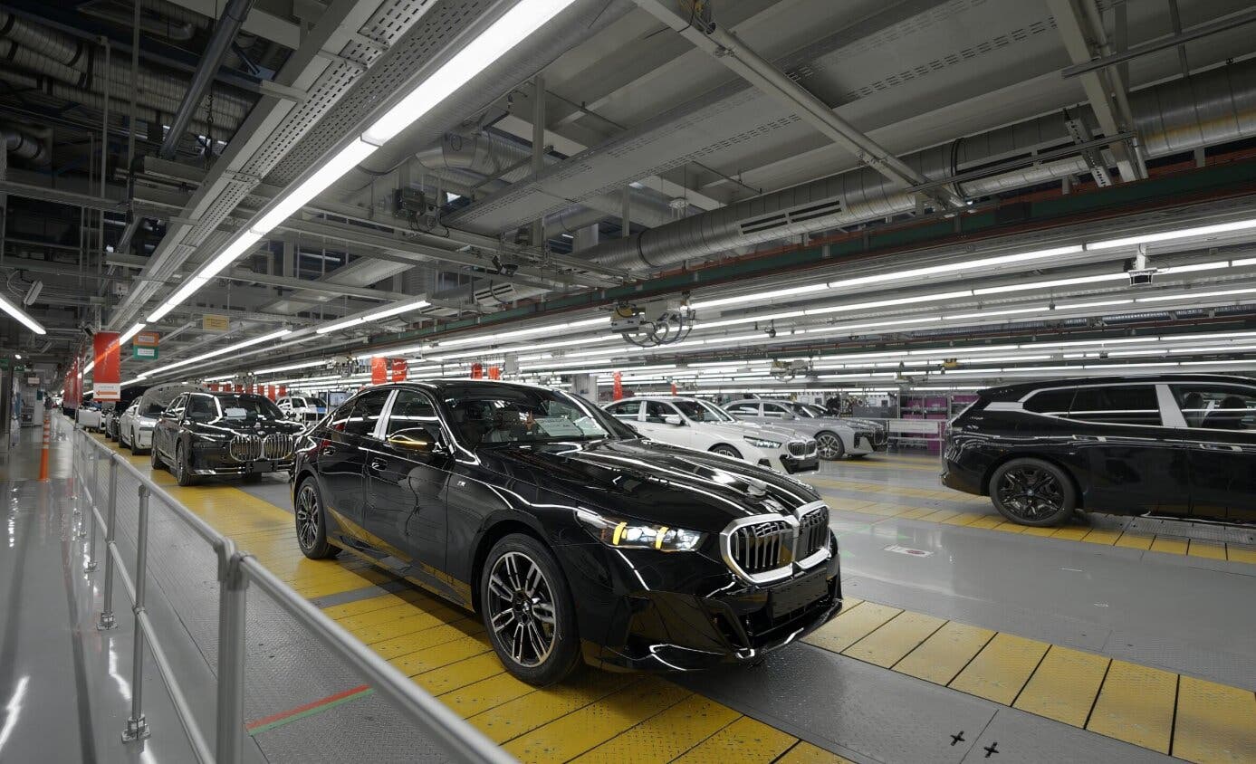 bmw, guida autonoma