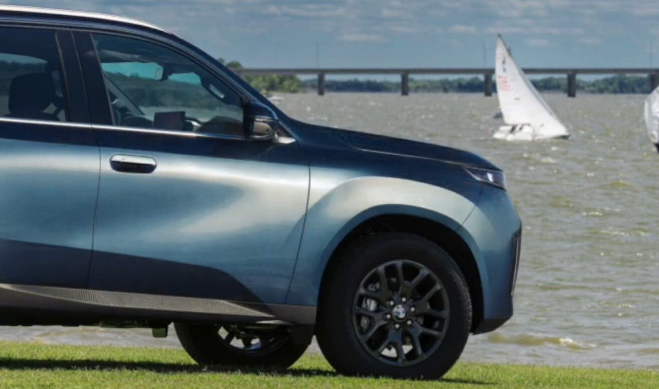 nuovo BMW X9