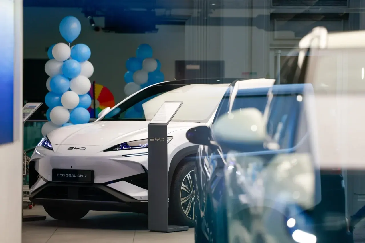 byd showroom
