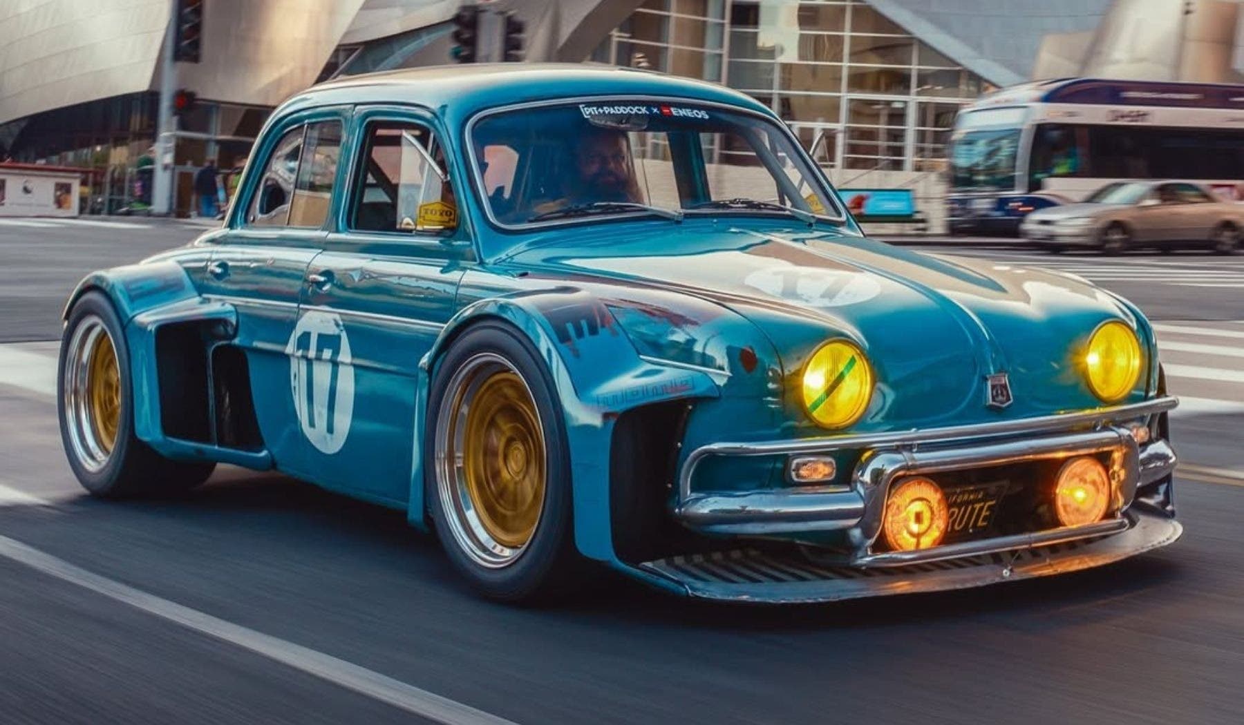 Eneos Renault-Dauphine