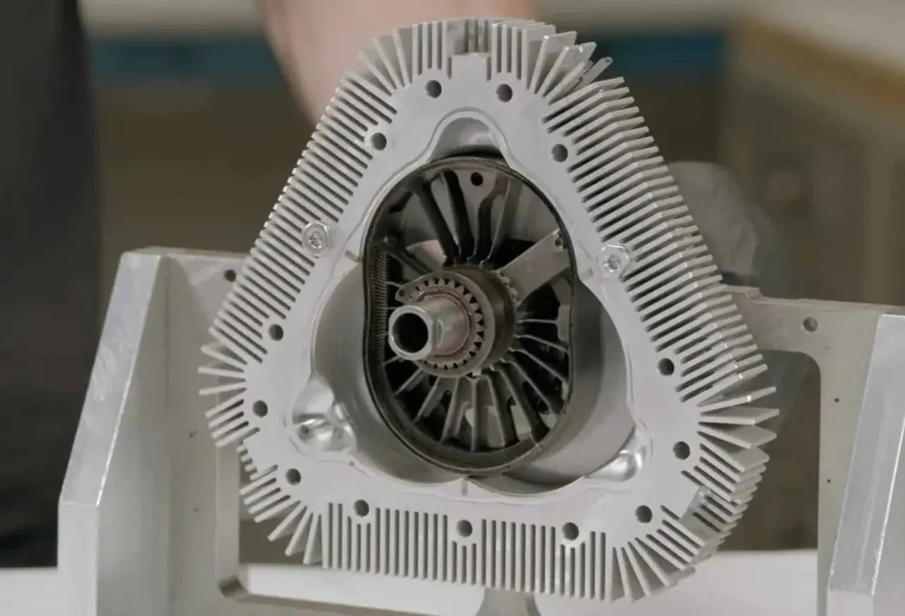 mazda, motore rotativo wankel