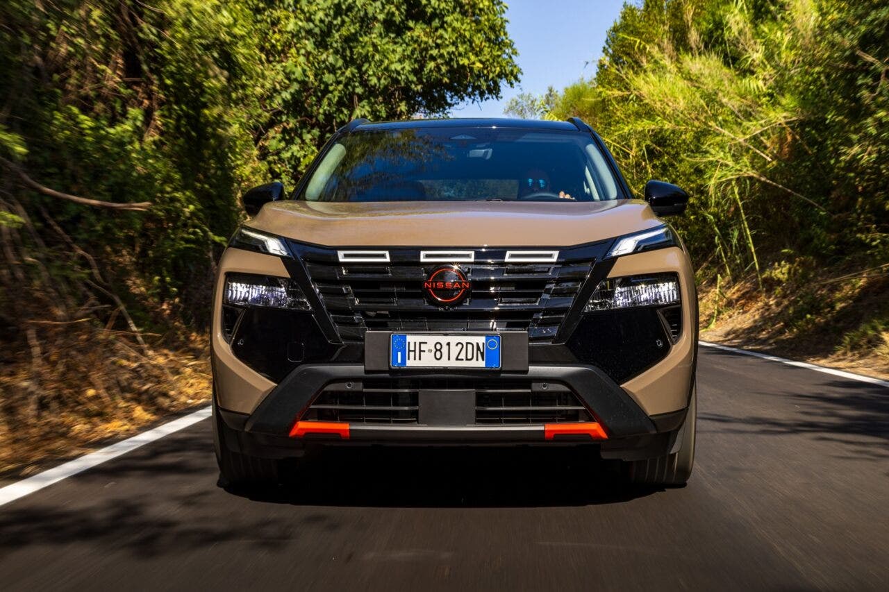 Nissan X-TRAIL
