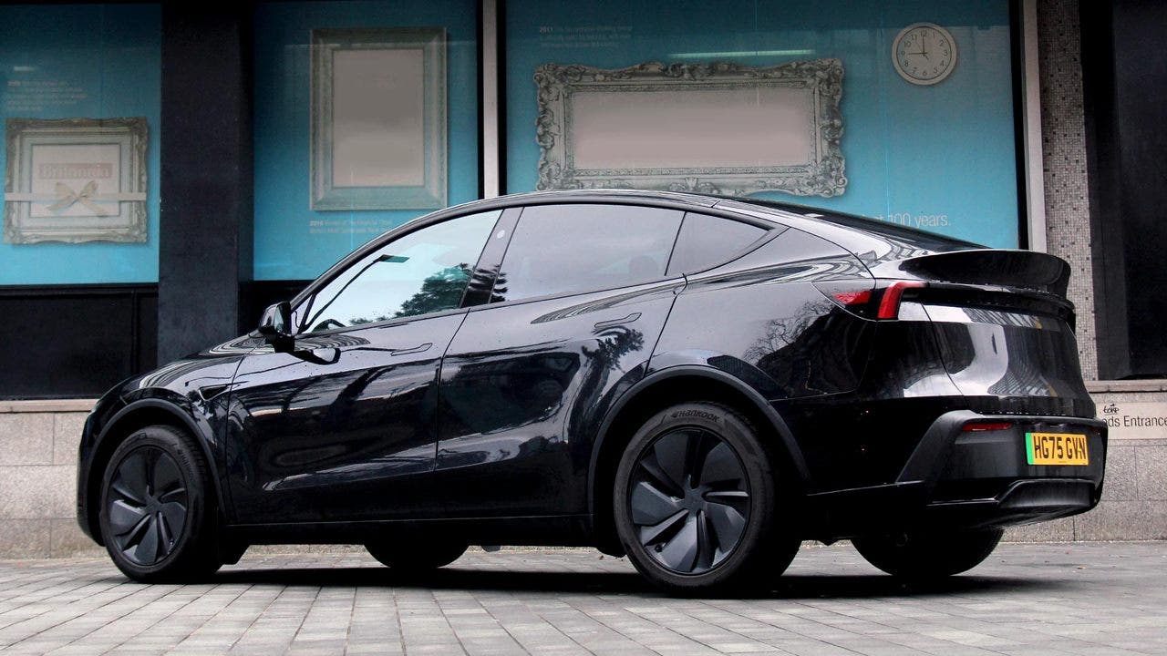tesla model y 2026