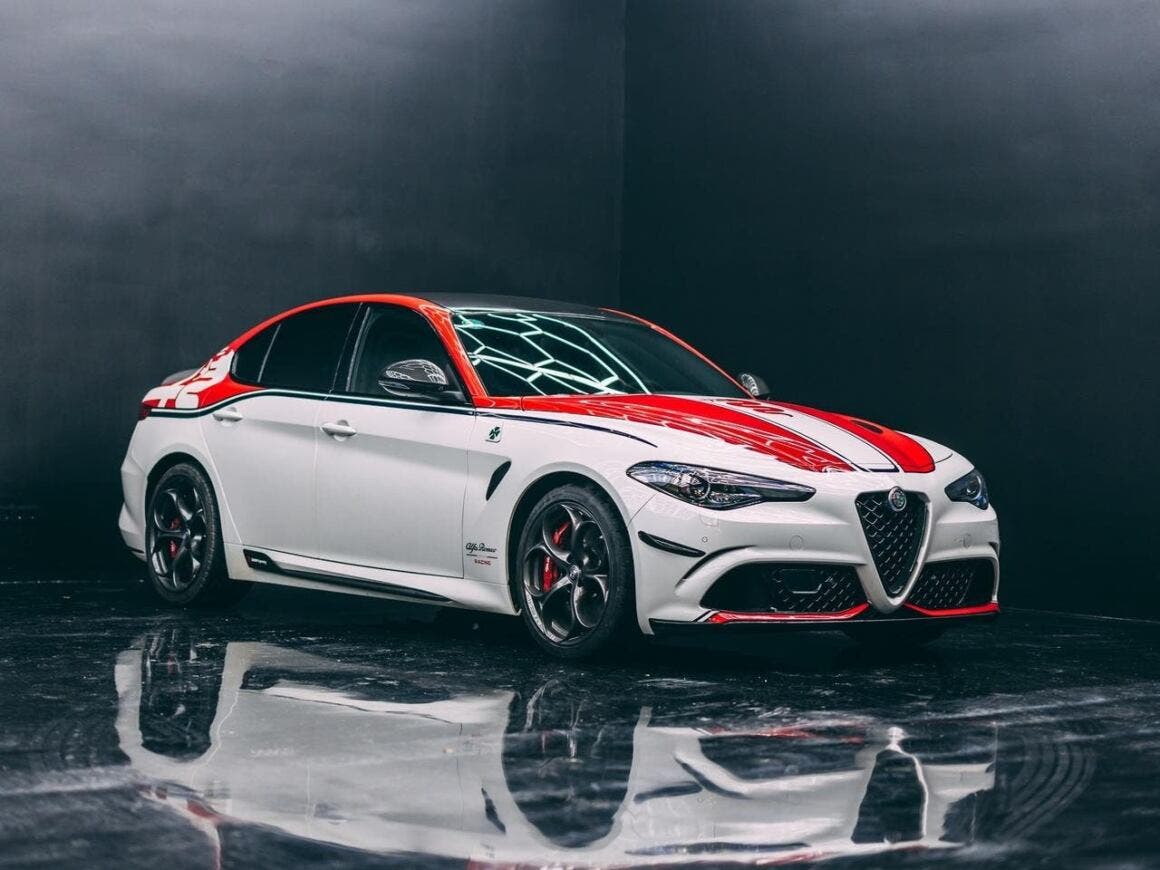 Alfa Romeo Giulia Quadrifoglio Racing Edition: a low mileage model up ...