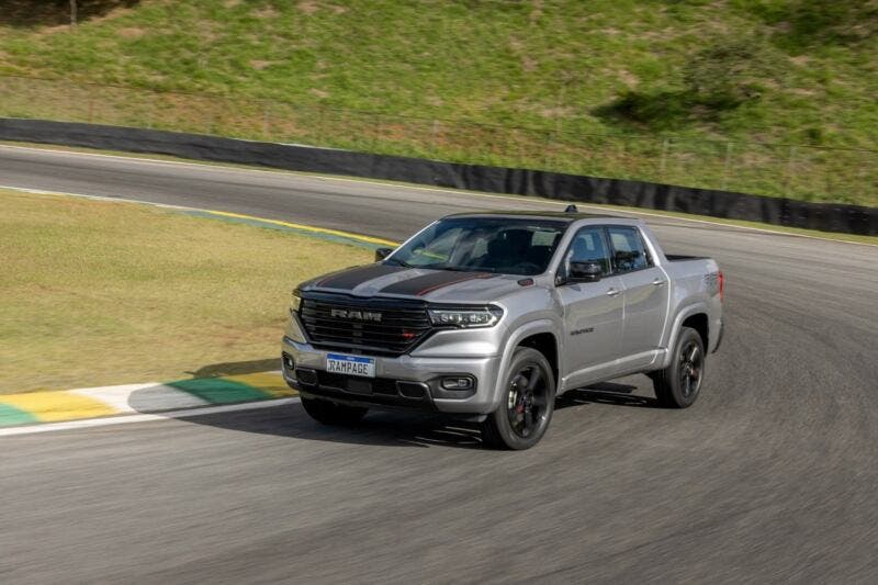 Range Rover Rampage Ram Rampage arrives in Argentina: range confirmed - ClubAlfa.it Global