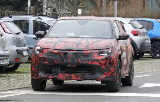 Alfa Romeo Milano spy photo