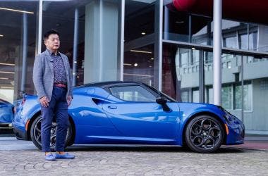 Alfa Romeo 33 Stradale Blu Reale color