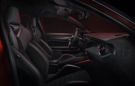 Alfa Romeo Milano-13