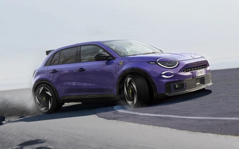 New Abarth 600e Scorpionissima