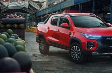 Ram 700 Laramie CVT Turbo 2024