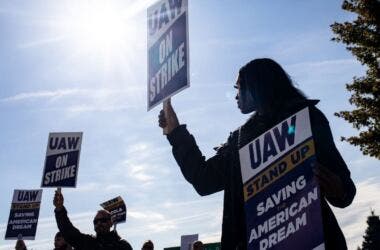 Stellantis UAW strike