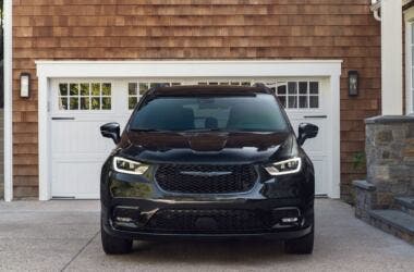 Chrysler Pacifica 2025