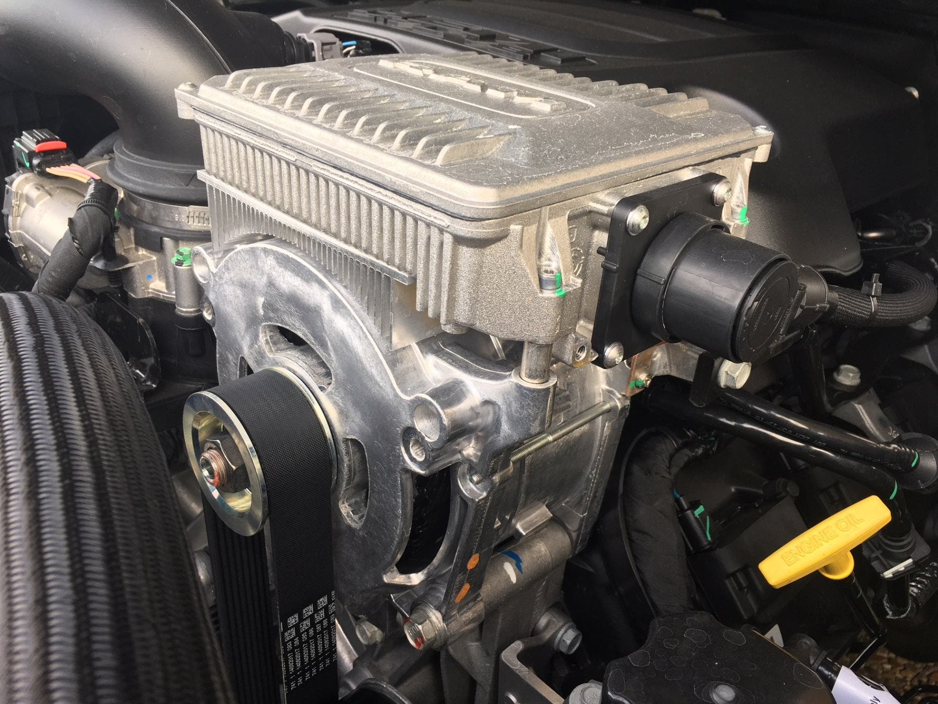 5.7-liter HEMI® V8 with eTorque mild-hybrid system.