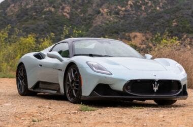 Maserati MC20 Folgore