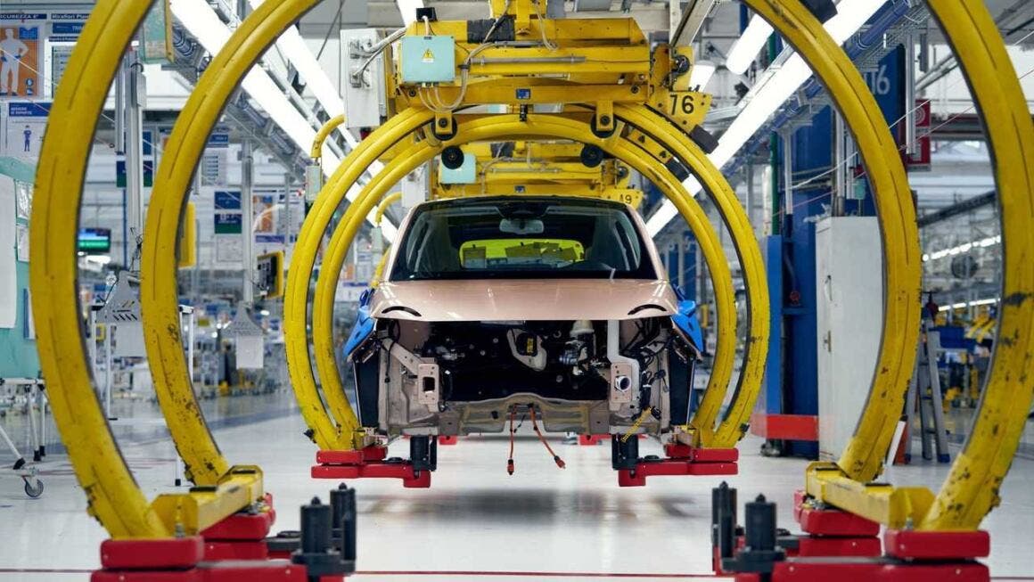 New Fiat 500 Hybrid Mirafiori