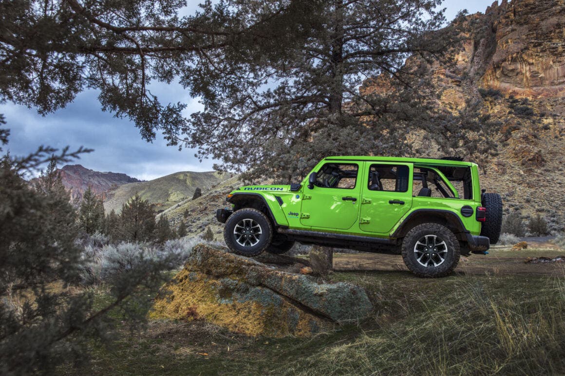 Mojito!, the Jeep® brand's audacious shade of green, is available
