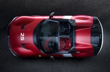 ferrari-12cilindri-spider-rosso