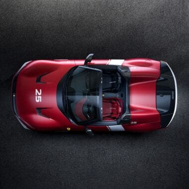 ferrari-12cilindri-spider-rosso