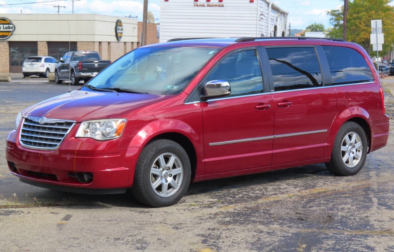 2010 Chrysler Town & Country