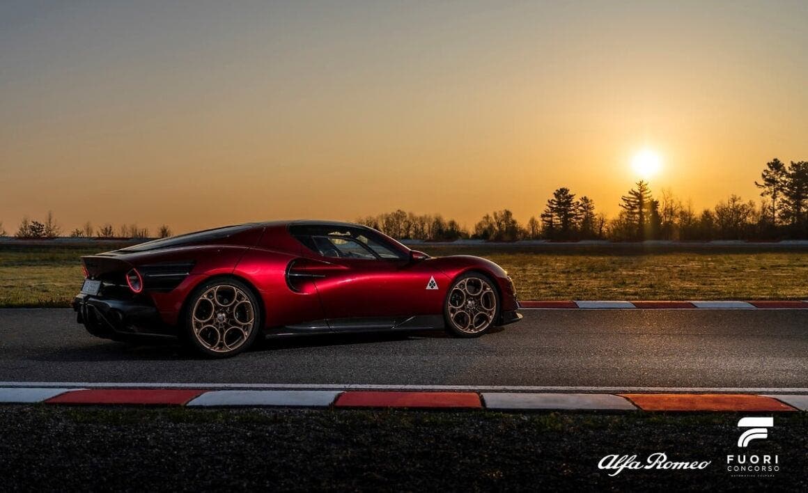 Alfa Romeo 33Stradale Fuori Concorso