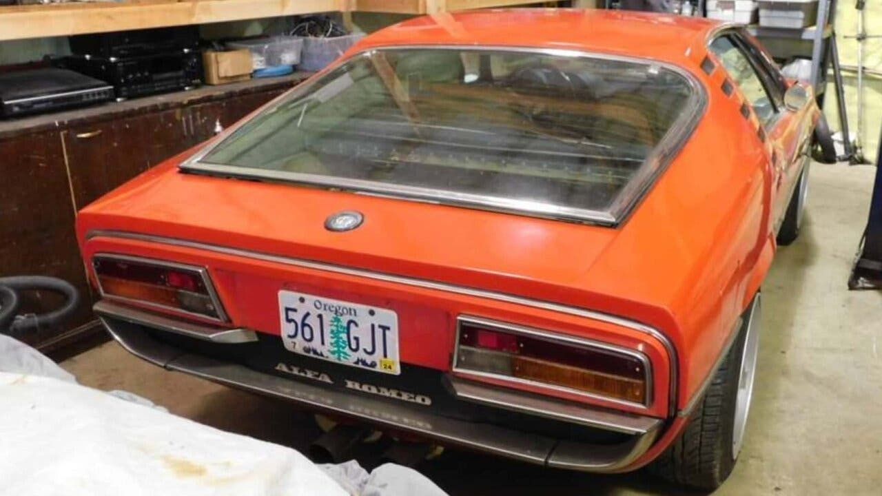 Alfa Romeo Montreal