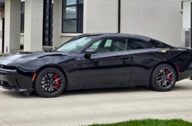 Dodge Charger SIXPACK spy photo