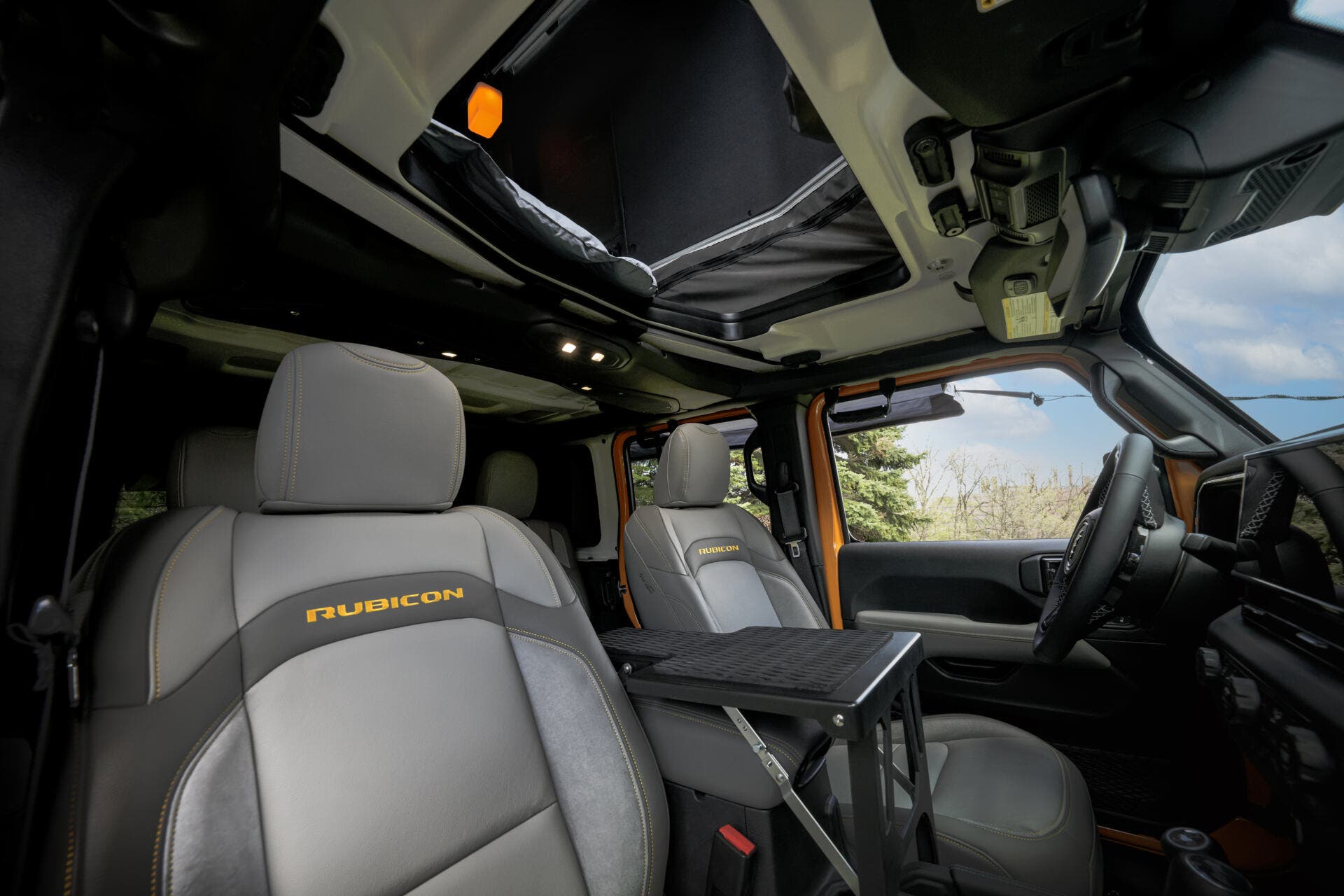 Jeep Performance Parts unveils rooftop tent concept for Jeep Wrangler