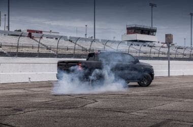 2026 Ram 1500 HEMI V8