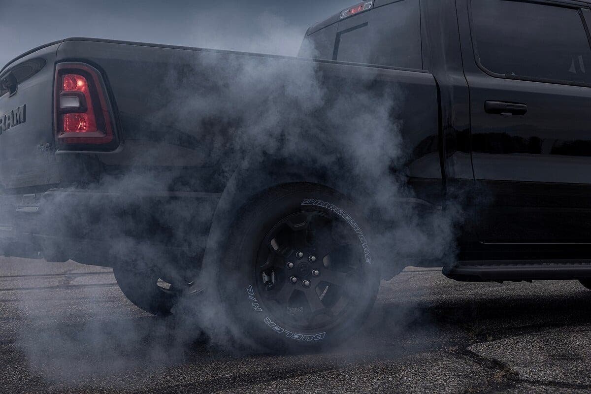 2026 Ram 1500 HEMI V8