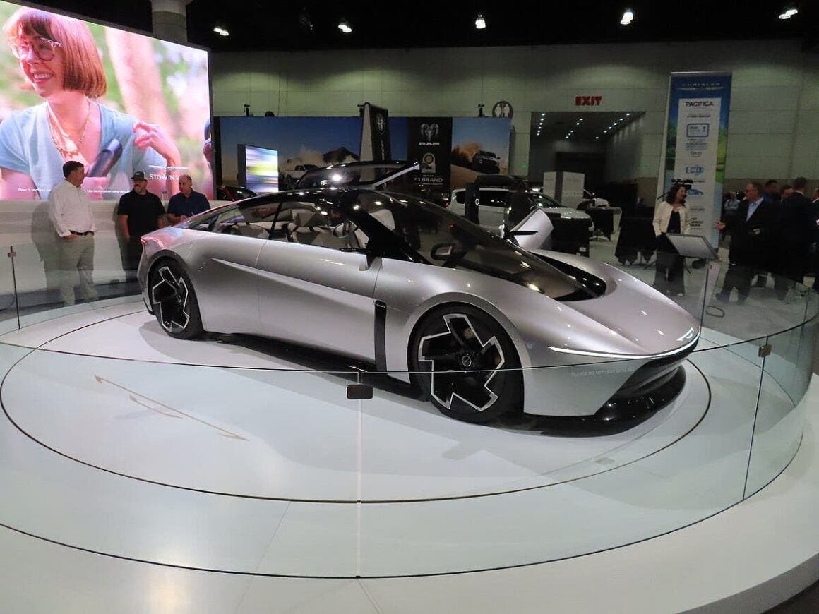 Chrysler Halcyon Concept