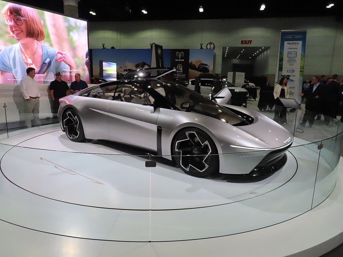 Chrysler Halcyon Concept