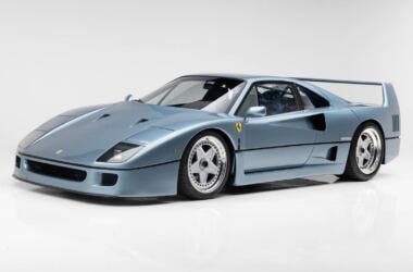 Ferrari F40 Azzurro Hyperion auction
