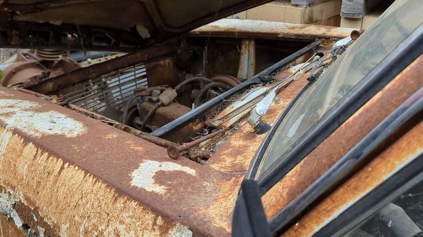 Fiat 1100 abandoned