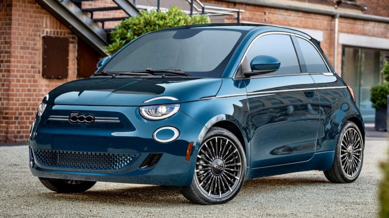 Fiat 500e Ocean Mist color