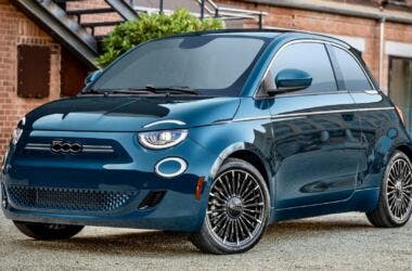 Fiat 500e Ocean Mist color