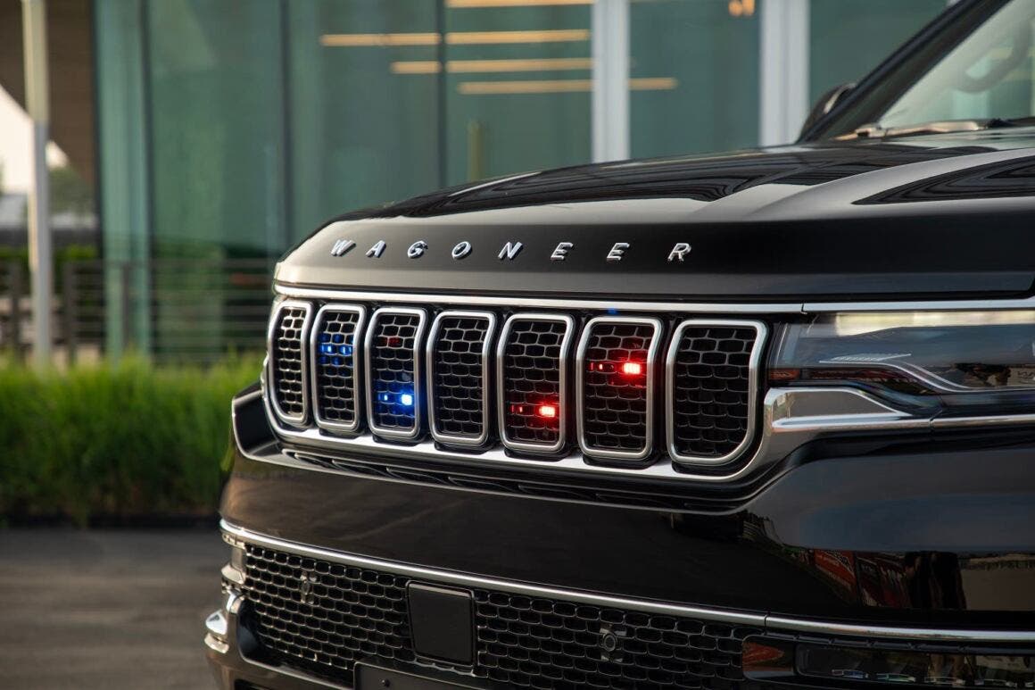 Jeep Wagoneer Command Operations