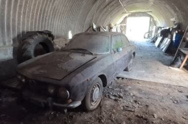 1971 Alfa Romeo GTV abandoned