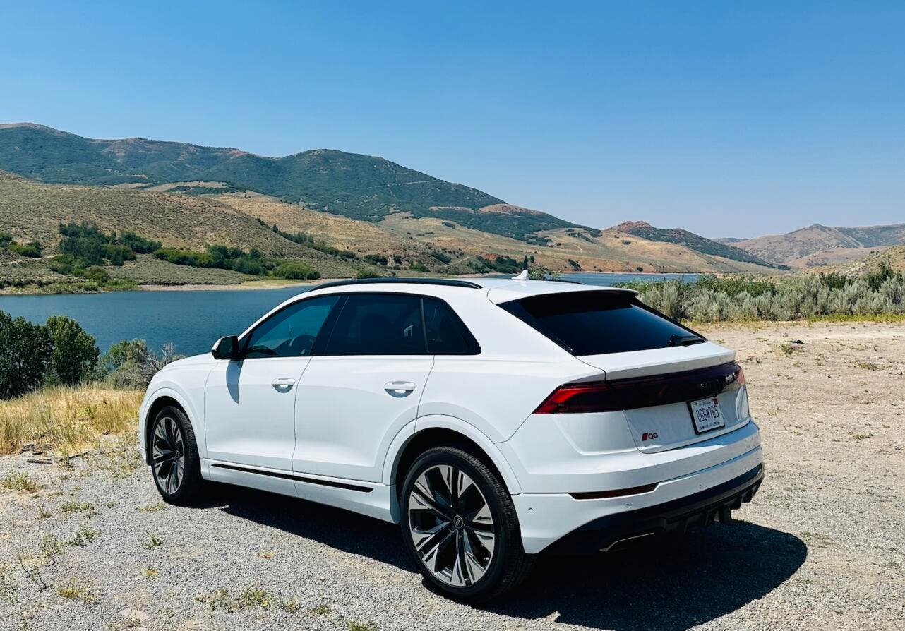 Audi Q8 2025
