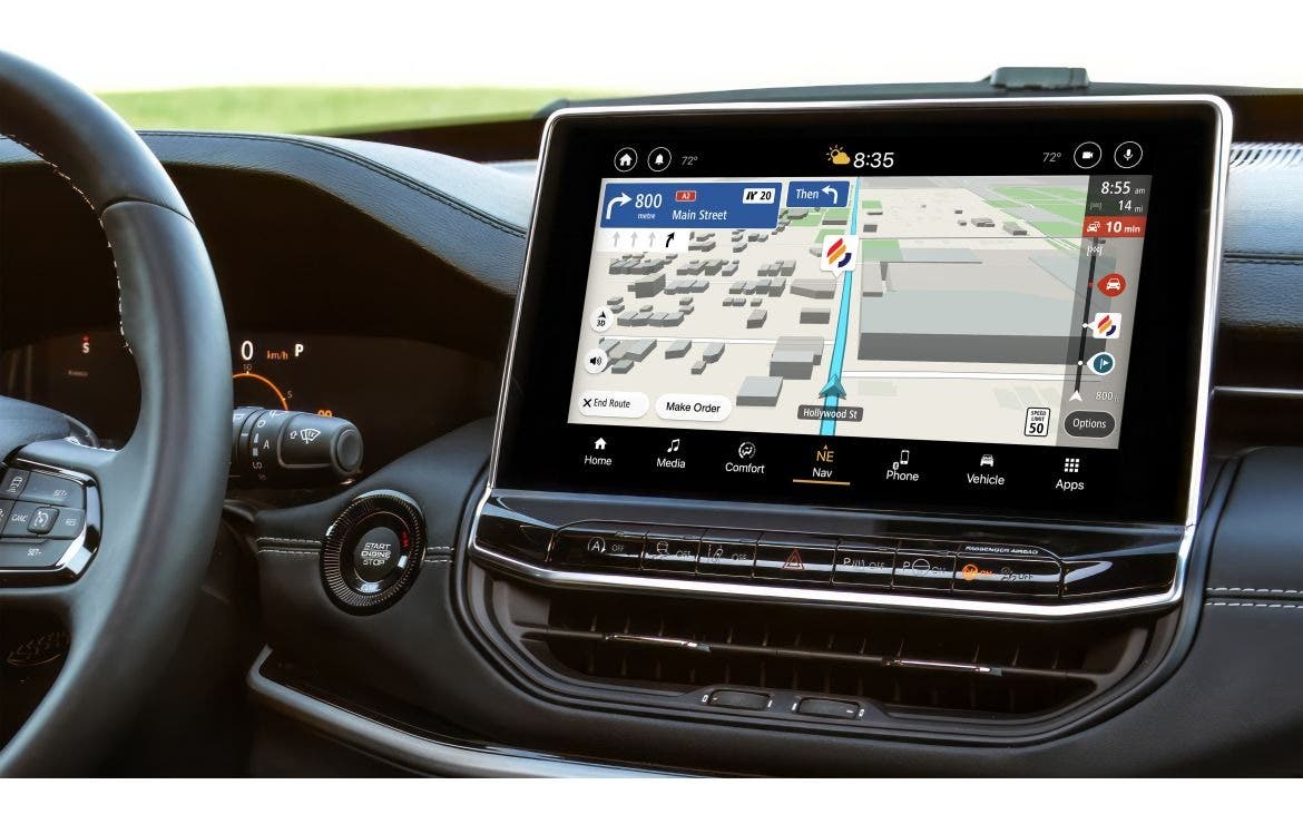 4screen platform for Fiat, Jeep and Ram models