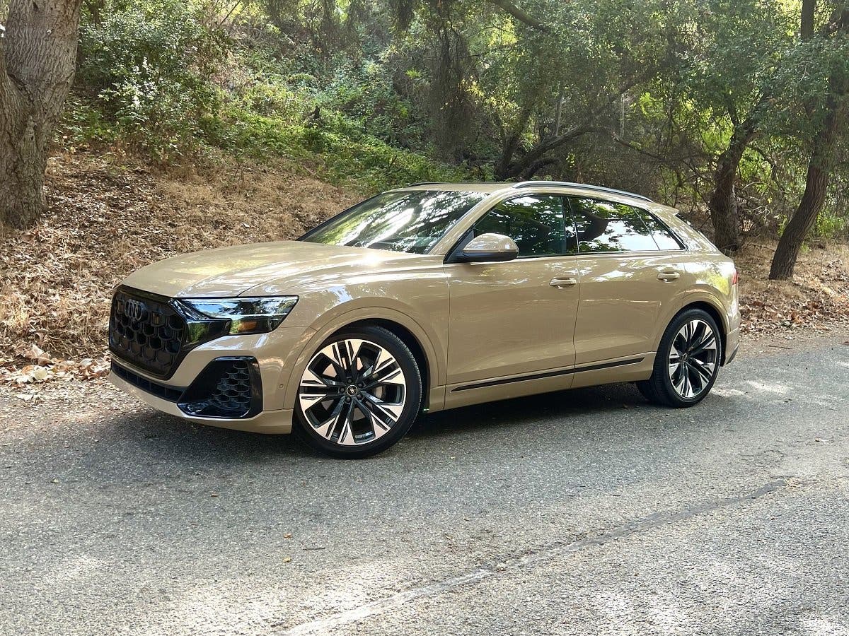 Audi Q8 2025
