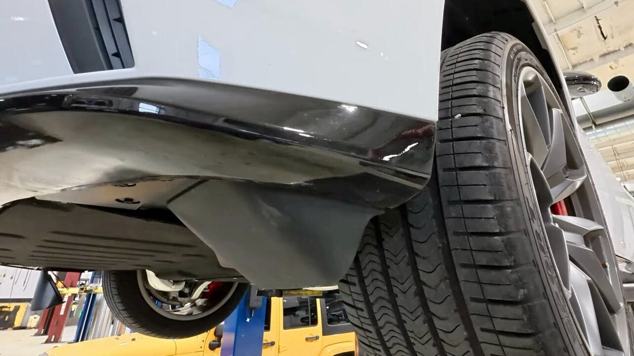 Dodge Charger Daytona flaps